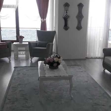 Apartment Sea Palace *